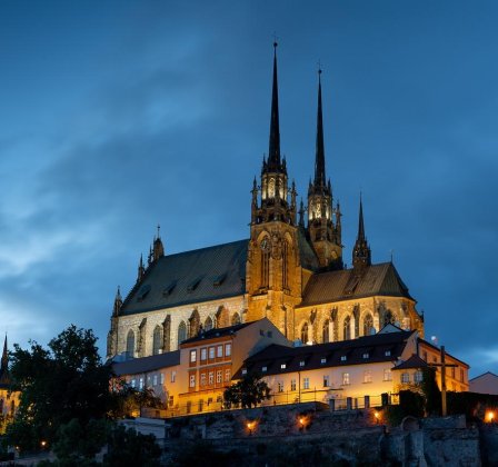 Noční vyhlídkový let letadlem nad Brnem
