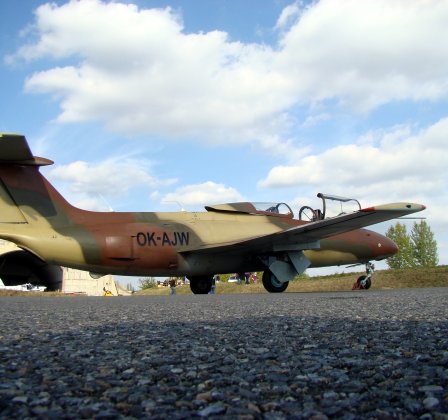 Let stíhačkou L-29 Delfín Brno