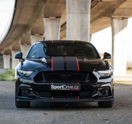 Jízda ve Ford Mustang Brno