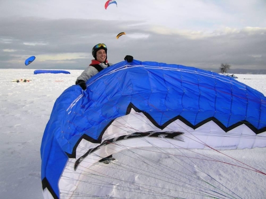 Snowkiting