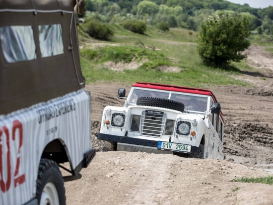 Řízení 4 x 4 OFF-ROAD jízda