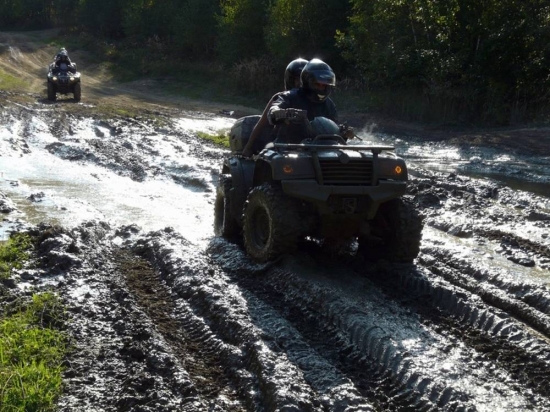 Extreme jízda na čtyřkolce