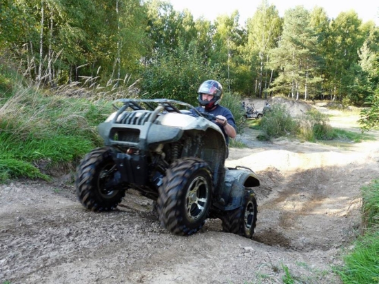 Extreme jízda na čtyřkolce