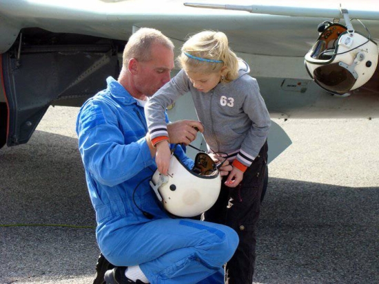 Let stíhačkou L-29 Delfín Brno