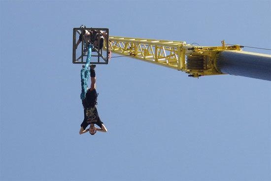 bungee jumping z jeřábu6.jpg