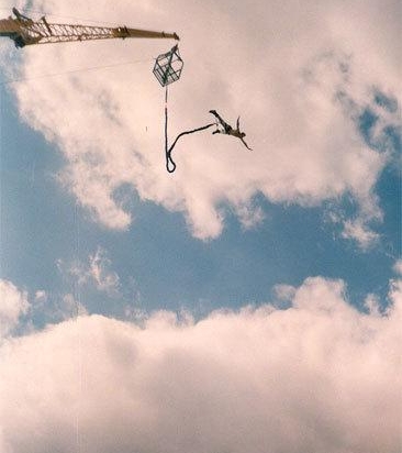 bungee jumping z jeřábu7.jpg