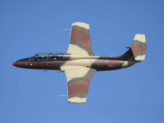 Let stíhačkou L-29 Delfín Brno