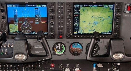 cessna_garmin_avionika.jpg