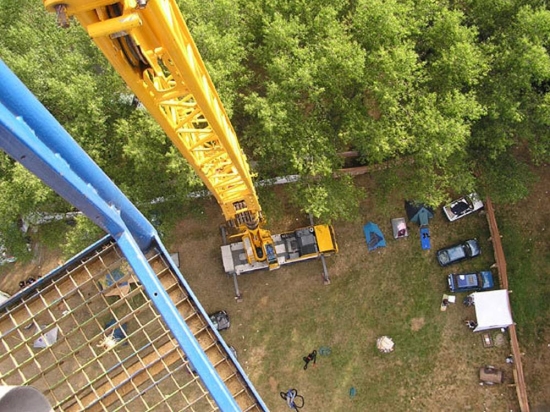 Bungee jumping z jeřábu Praha