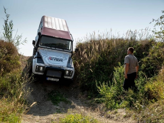 4 x 4 offroadové řízení