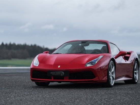 Jízda ve Ferrari na okruhu Příbram