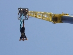 Bungee jumping z jeřábu Praha
